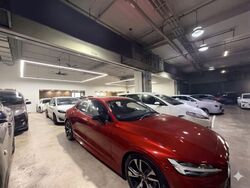 Carros Centre (D25), Factory #568246601